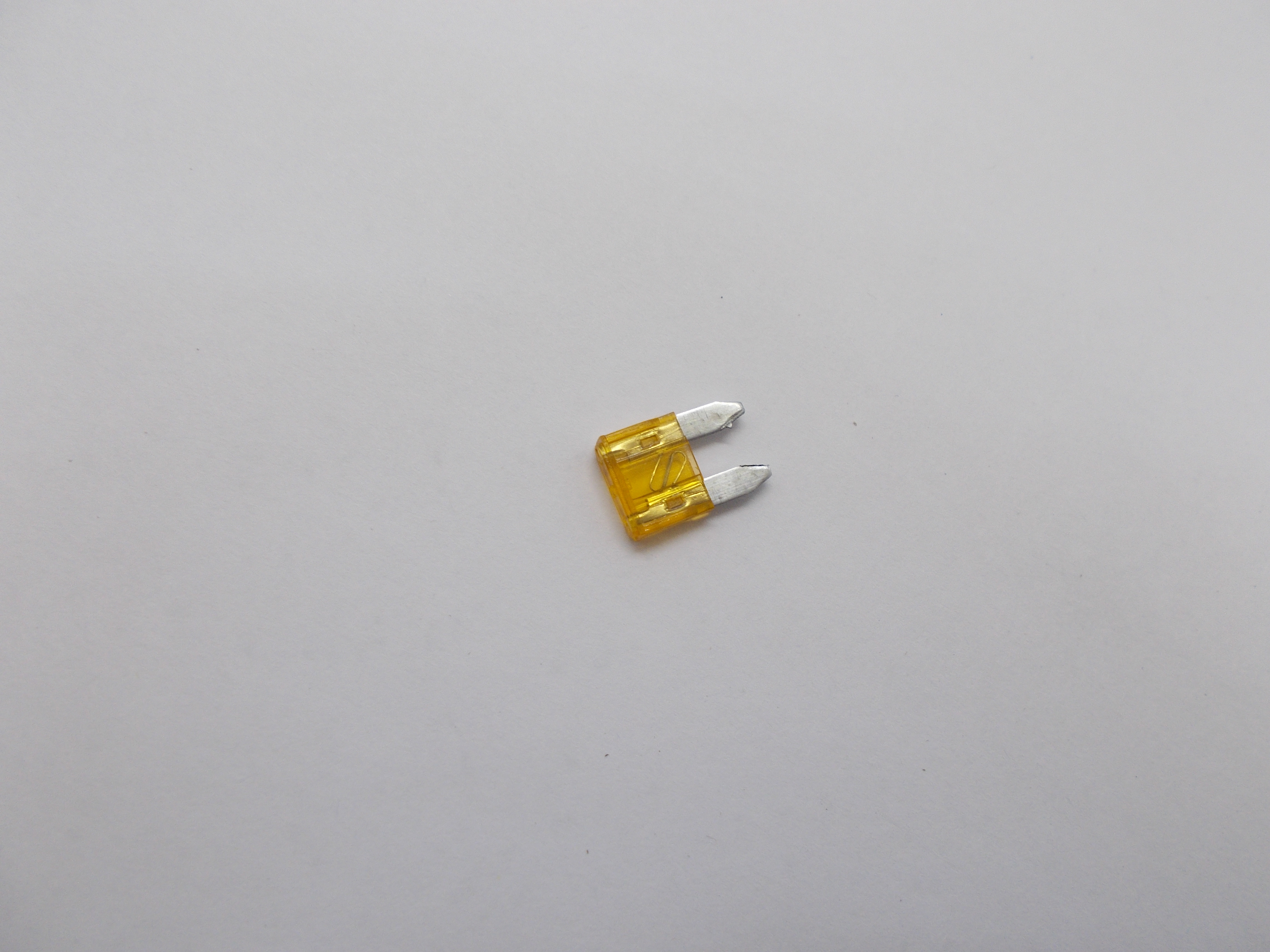 Артикул: FN5A50 55372204 FN5A50 /55.3722-04 г0058485 Предохранитель 5А флажковый MINI volgograd.zp495.ru 4951844